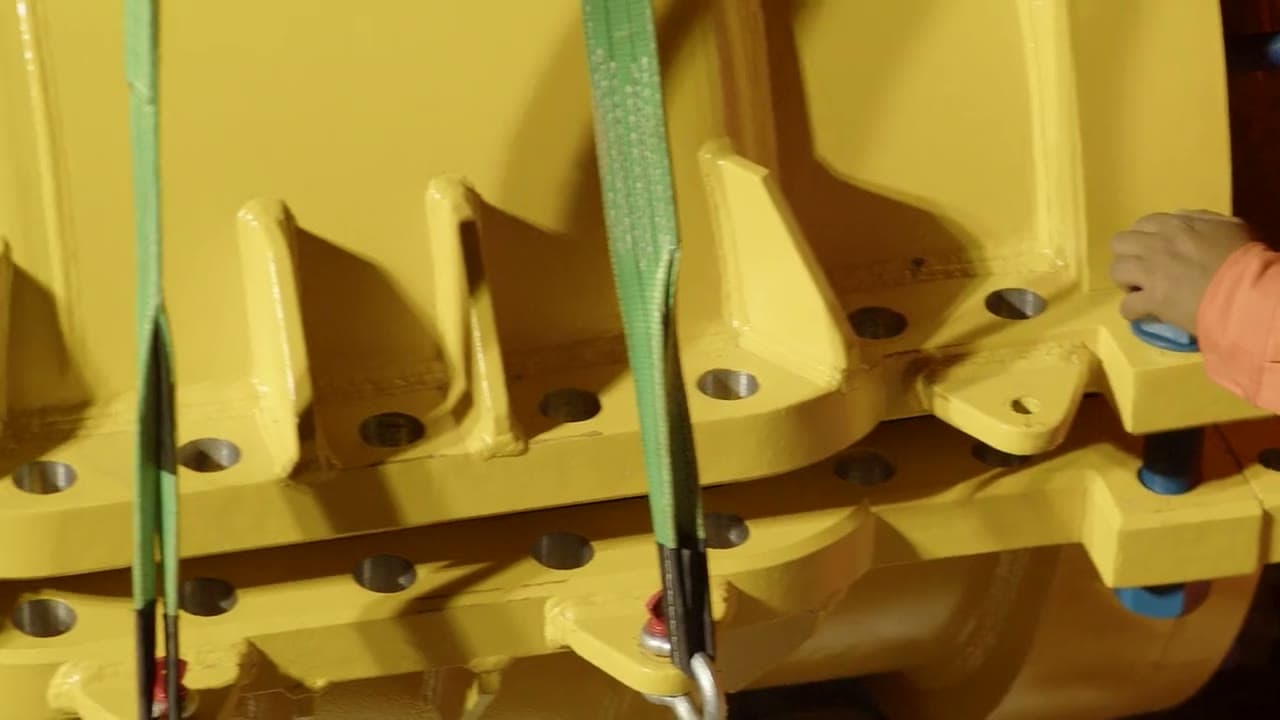 Instalación de una envolvente metálica perneada en un ducto